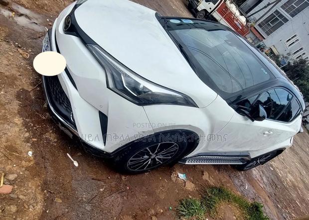 Toyota C-HR 2017 White
