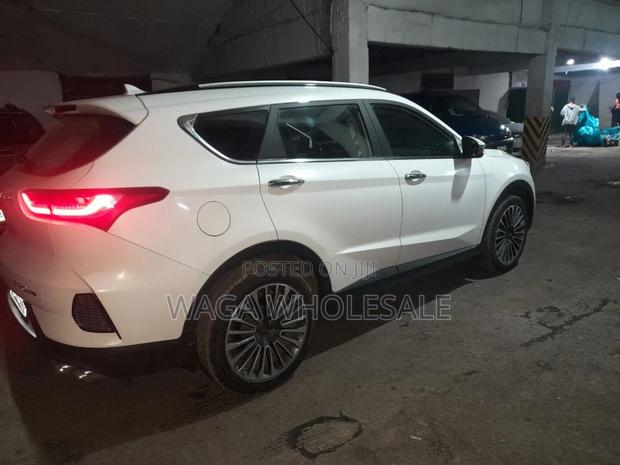 Jetour X70 1.5 7-Seater FWD 2022 White