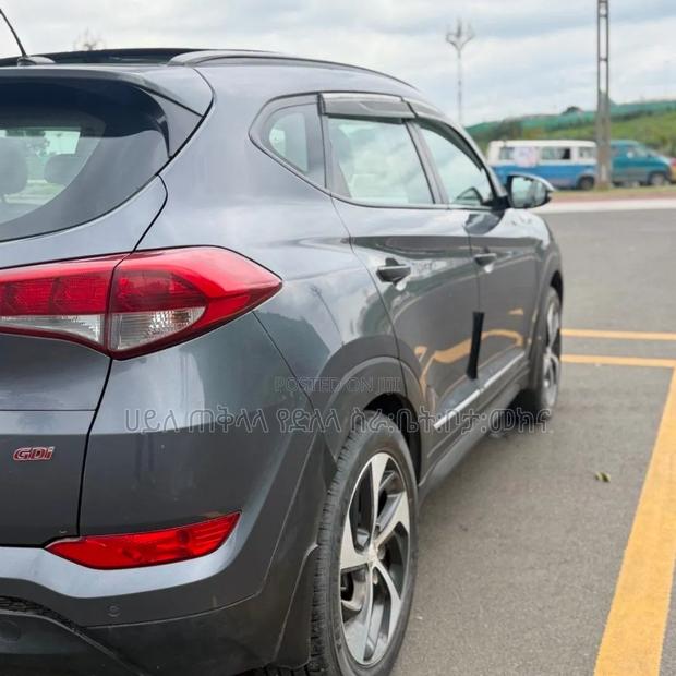 Hyundai Tucson 2018 Maroon
