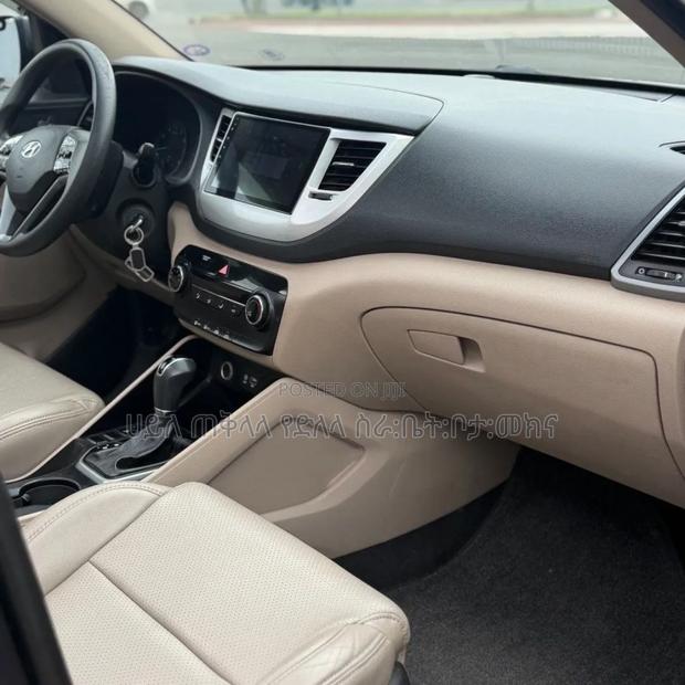 Hyundai Tucson 2018 Maroon