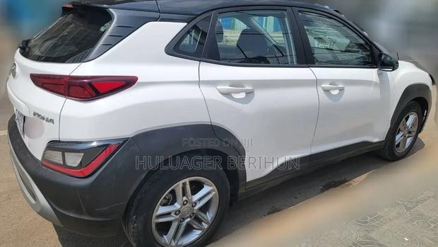 New Hyundai Kona 2021 White