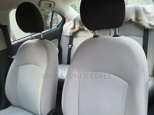 Mitsubishi Attrage 2021 Gray