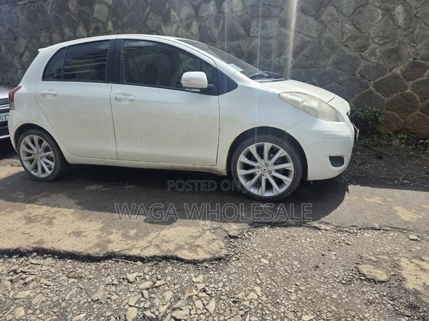 Toyota Yaris 2008 White