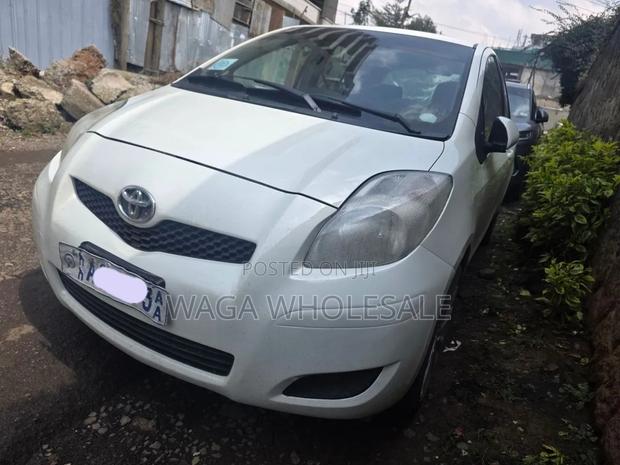 Toyota Yaris 2008 White