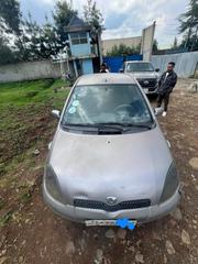 Toyota Vitz 2001 Silver for sale