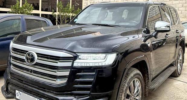 Toyota Land Cruiser 2022 Matt Black