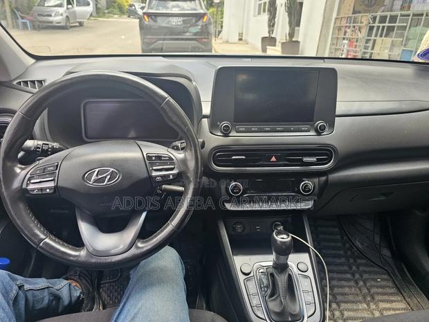 Hyundai Kona 2021 Gray