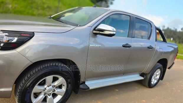 Toyota Hilux 2019