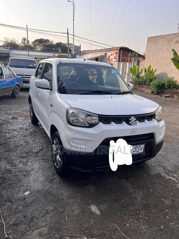 Suzuki S-Presso 2021 White