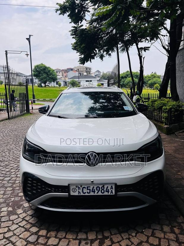 Volkswagen ID.6 2024 White