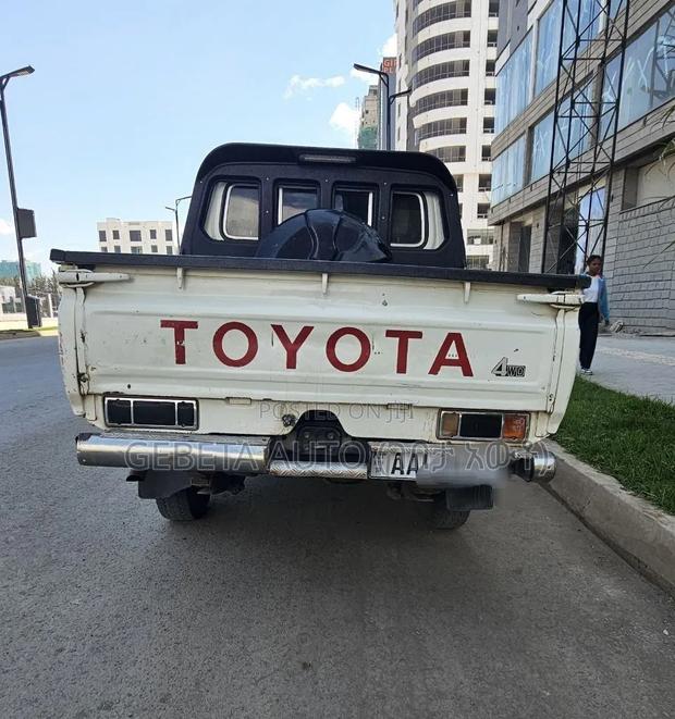 Toyota Land Cruiser 2020