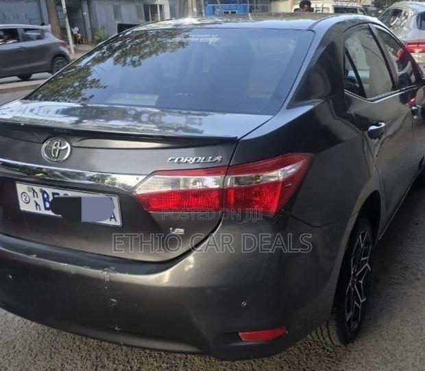 Toyota Corolla 2013 Black