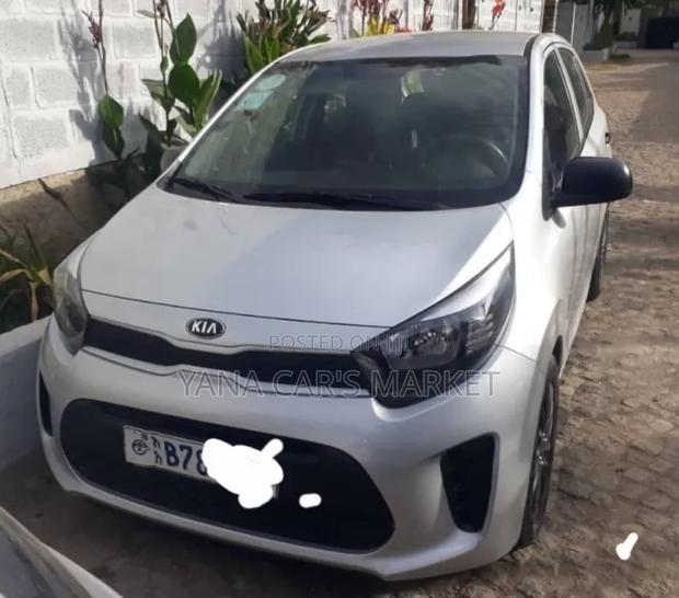 Kia Picanto 2021 Gray