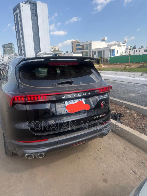 Jetour X70 Plus 2022 Black