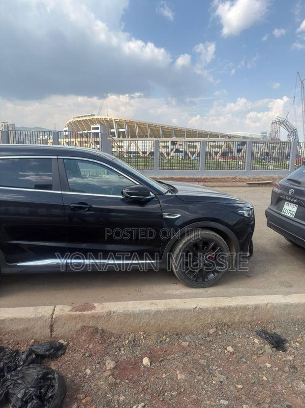 Jetour X70 Plus 2022 Black