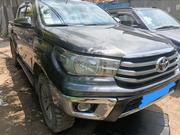 Toyota Hilux 2017 Gray for sale