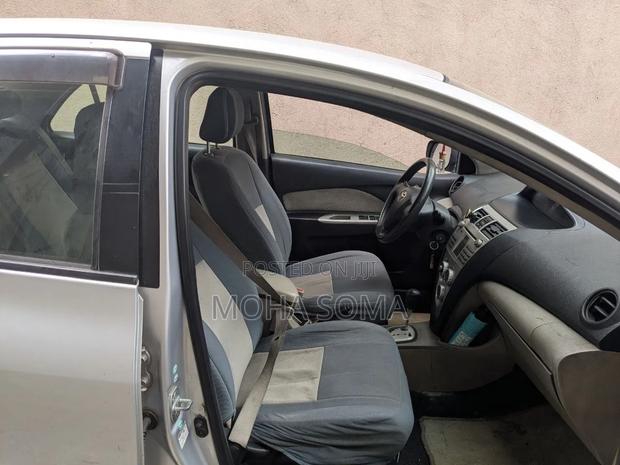 Toyota Yaris 2007 Silver