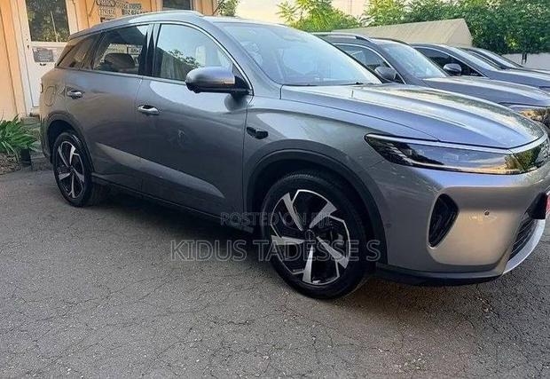 BYD Seal 05 DM-i DM-i 210KM Premium 2026 Silver
