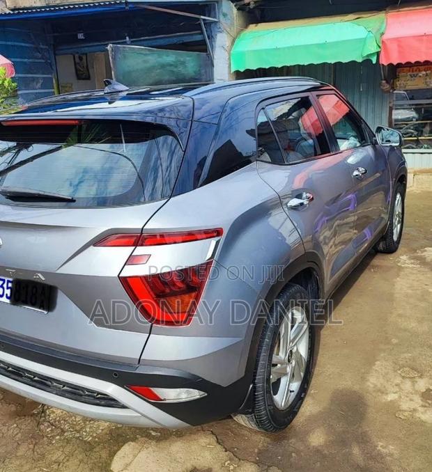 Hyundai Creta 2023 Silver