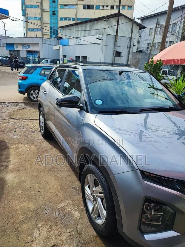 Hyundai Creta 2023 Silver