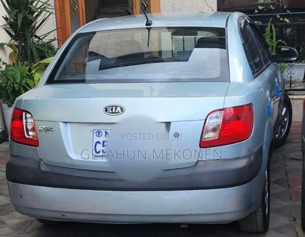 Kia Rio 2010 Blue