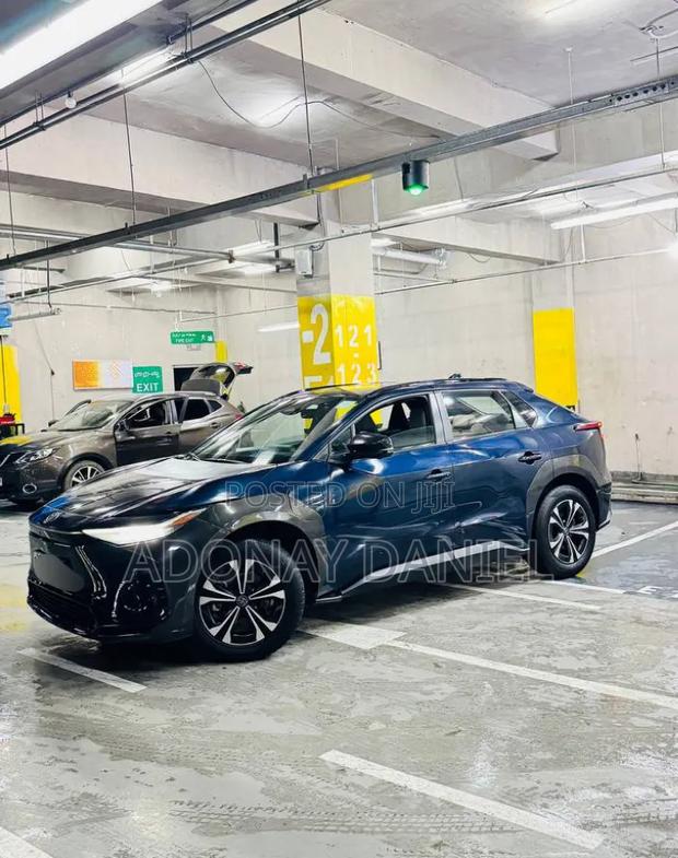 Toyota bZ4X 2023 Blue