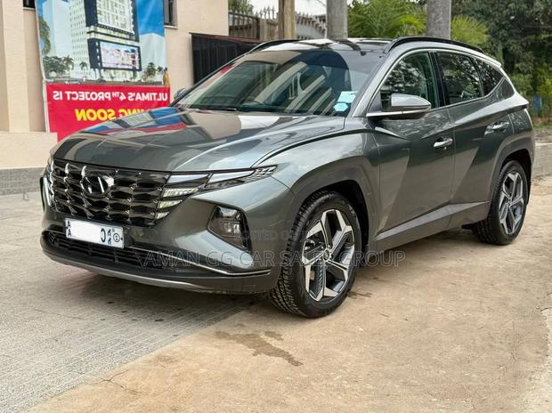 Hyundai Tucson 2022 Green