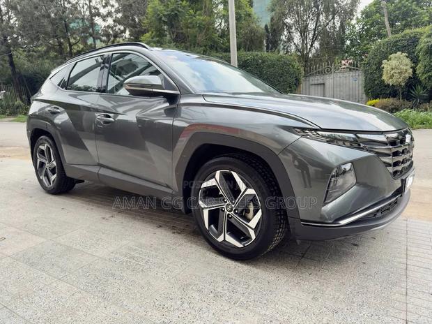 Hyundai Tucson 2022 Green
