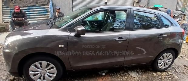Suzuki Baleno 2016 Gray