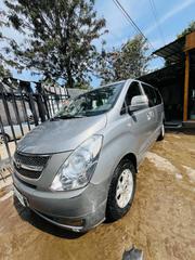 Hyundai Satellite 2015 Silver for sale