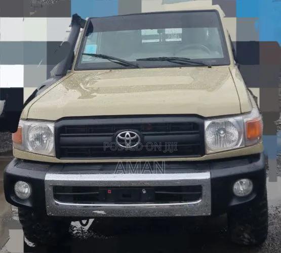 Toyota Land Cruiser 2016
