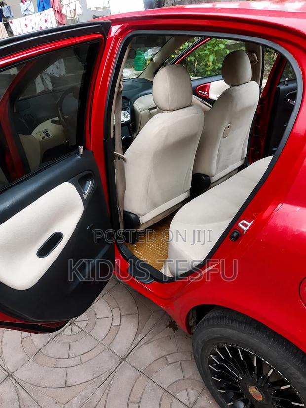 Toyota Vitz 1.0 FWD 5dr 2004 Red