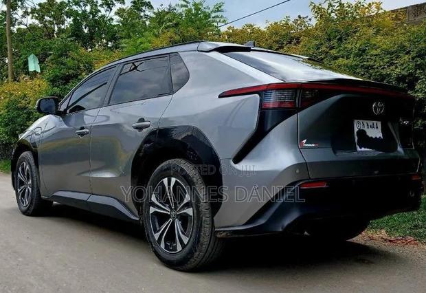 New Toyota bZ4X 2025 Gray