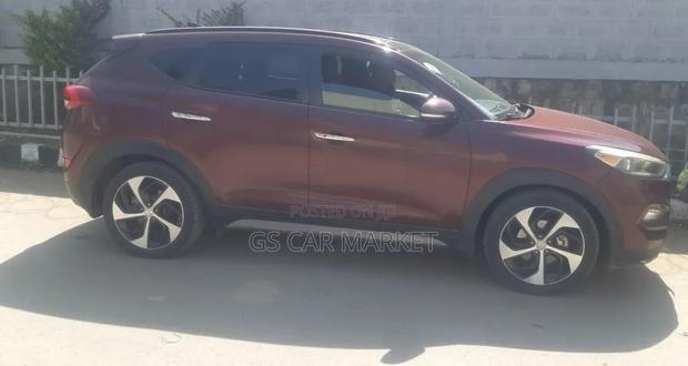 Hyundai Tucson 2016 Brown