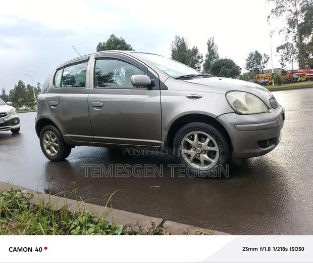 Toyota Yaris 2005