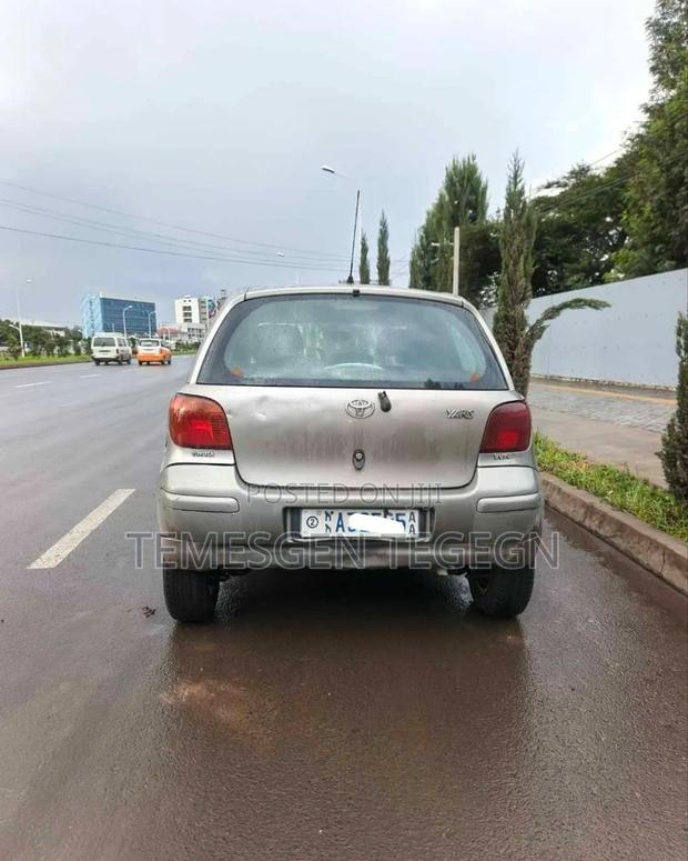 Toyota Yaris 2005