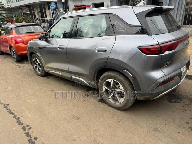 BYD Yuan Up 2024 Gray