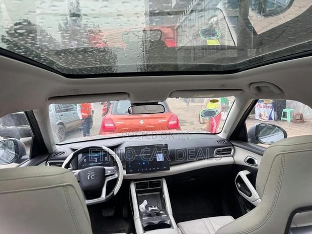 BYD Yuan Up 2024 Gray