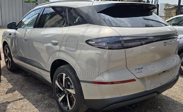New BYD Sealion 06 EV 2025 Gray