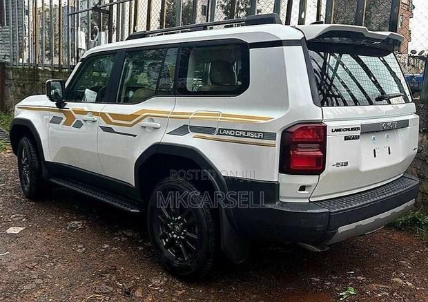 New Toyota Land Cruiser Prado 2026 White