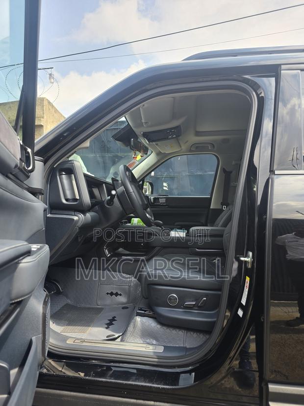 BYD Leopard 5 2025 Black