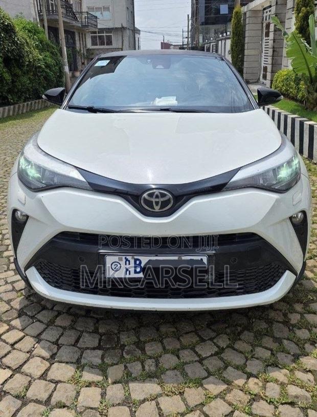 Toyota C-HR Limited FWD 2020 White
