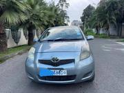 Toyota Yaris 2010 Gray for sale