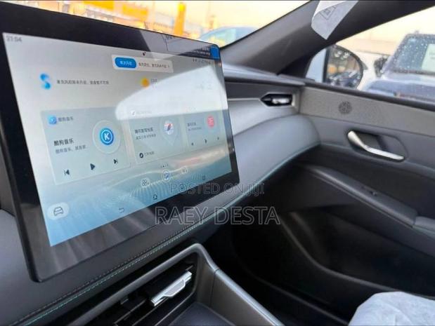 New BYD Qin Plus DM-i 2025 White