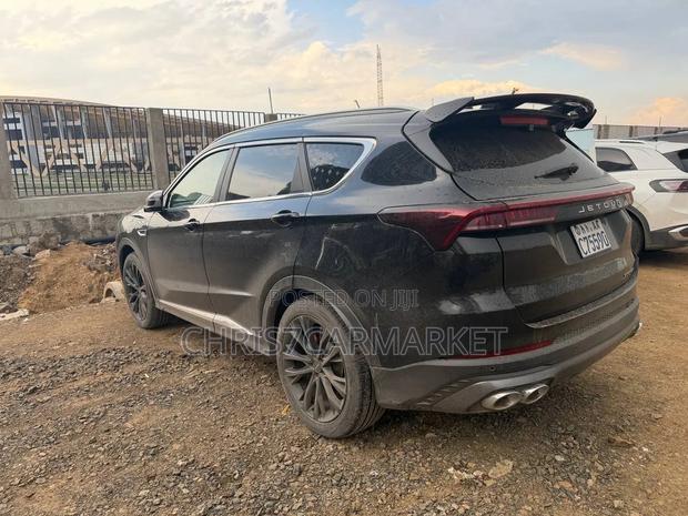 Jetour X70 Plus 2023 Brown