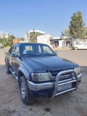 Toyota Hilux 2003 Maroon for sale