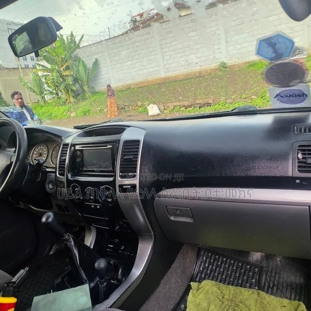 Toyota Land Cruiser Prado 2008 Purple