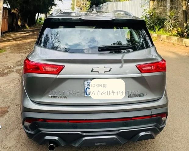 Chevrolet Captiva 2022 Teal