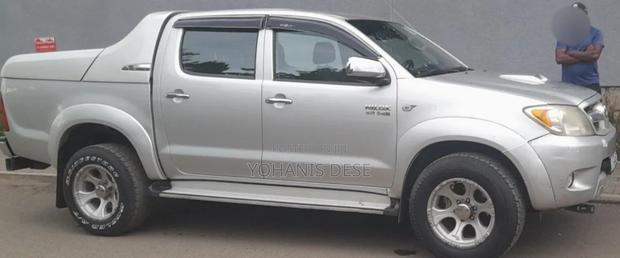 Toyota Hilux 2010