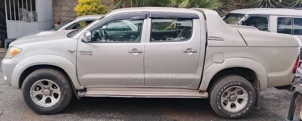 Toyota Hilux 2010